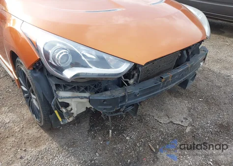 2015 Hyundai Veloster Turbo z USA, uszkodzony, nr VIN KMHTC6AE2FU244523